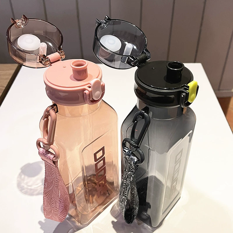 Capacious tea cup, travel handheld hermetic plastic space sports bottle for men and women