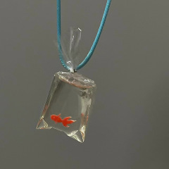 ユニークな子供の趣味のアイデアかわいい金魚のネックレスの大衆デザインの高級感シミュレーション金魚のペンダントのシンプルな鎖