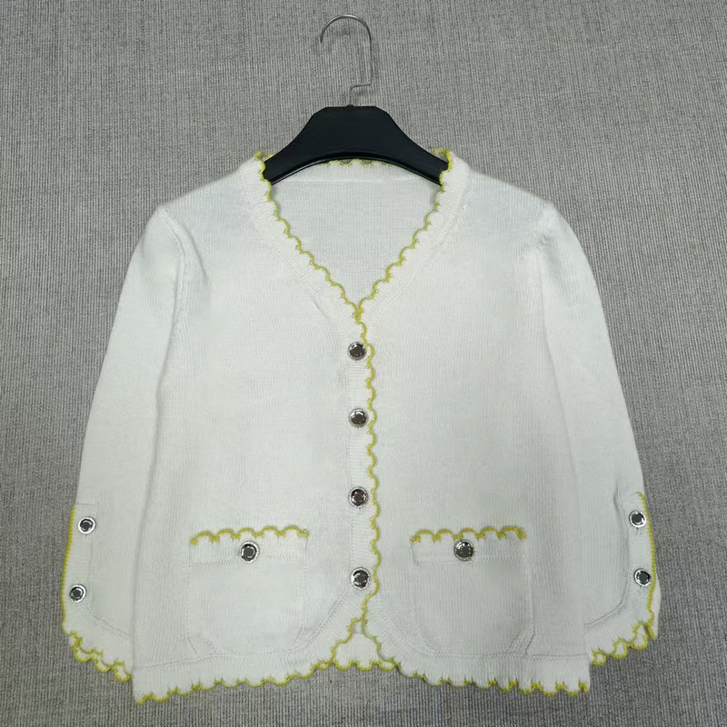 High-End Version of Chanel-Style Clothing, Ch Brand, 26 Spring/Autumn Simple Color-Blocking Lace Knit V-Neck Short-Sleeve Cardigan Wool Sweater High-End Version of Chanel-Style Clothing, Ch Brand, 26 Spring/Autumn Simple Color-Blocking Lace Knit V-Neck Short-Sleeve Cardigan Wool Sweater