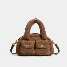 ����Ů2025�ﶬ��Ʒ�W�t�͹�ëë�ް�ˮͰ������μ�Ҹ�°�б���