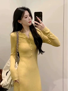 性感辣妹灰色长袖针织连衣裙女秋季气质修身长裙收腰紧身包臀裙子