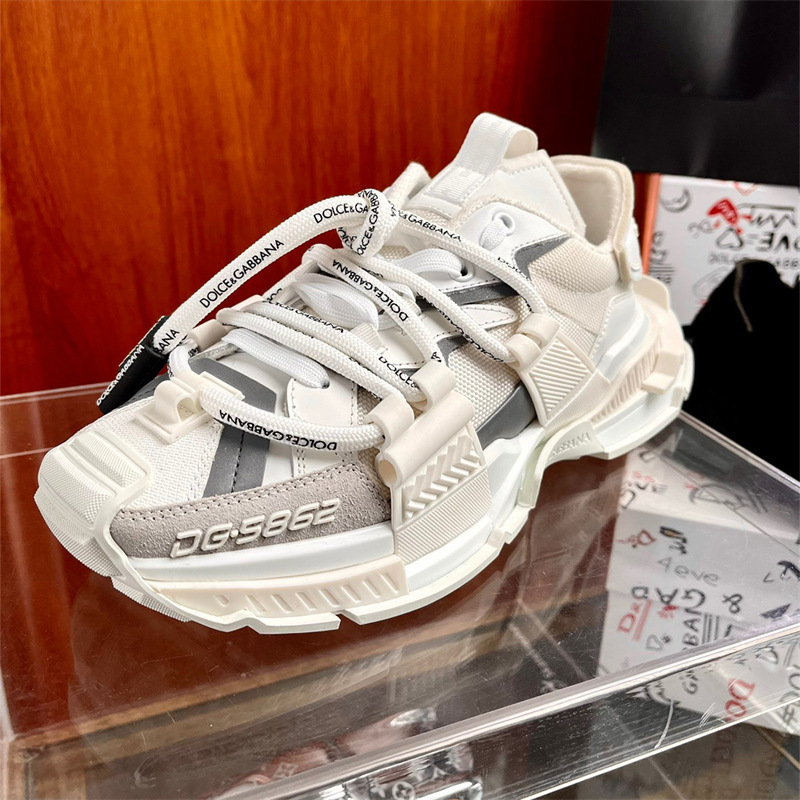 2023 High Ding European Station, punta redonda, suela gruesa, cordones, zapatos deportivos y casuales a juego para mujer, versión coreana de los zapatos de papá de todo fósforo, DG de moda