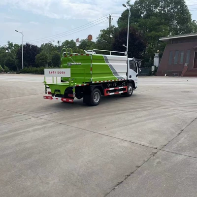 Multifunctional Dongfeng 7-Ton Blue Dust Removal Truck Can Be Equipped with 30/ 40m Fog Cannons, C-Certification Available, Suitable for City Use