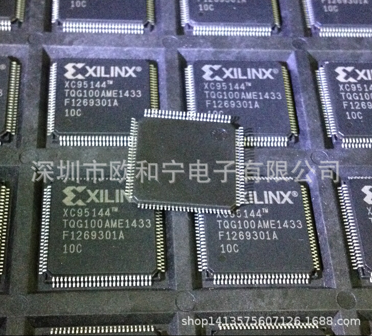 XC95144-10TQG100C