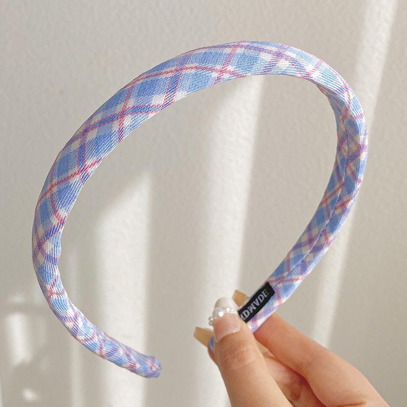 Red and blue plaid fine plaid college style