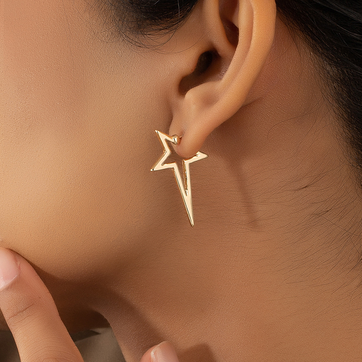 fashion asymmetric five-pointed star earrings