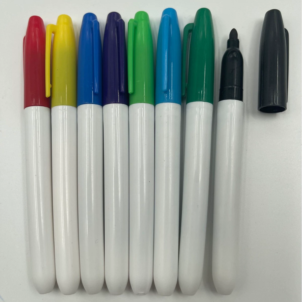 Маслянистая маркерная ручка цвет большой одиночный маркер производители Перманентная салфетка не выцветает рекламная маркерная ручка оптом