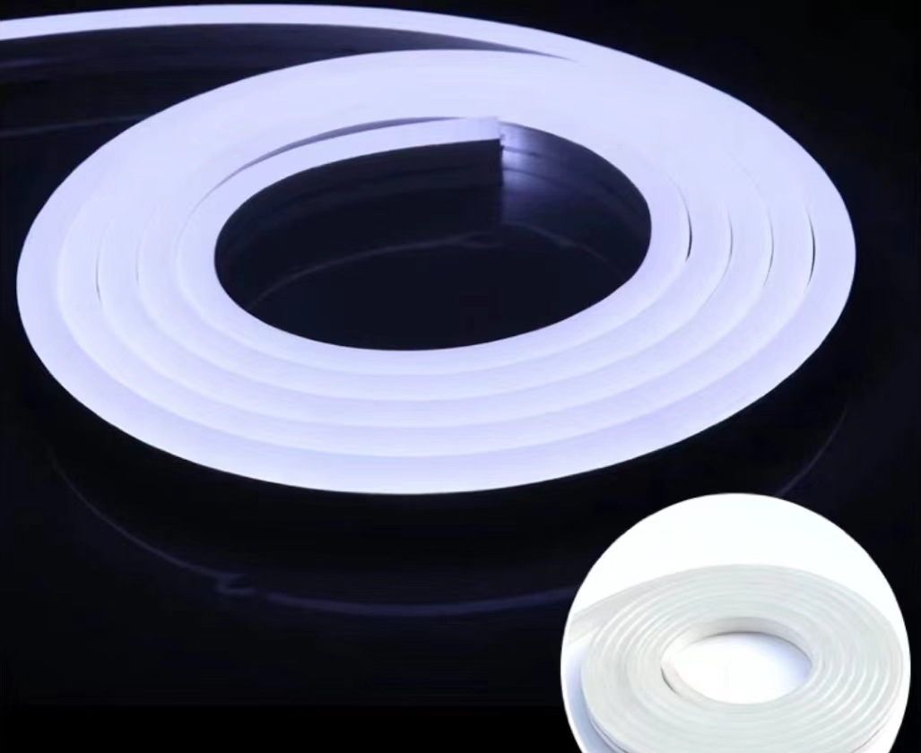 Tira de Luz LED Neón Flexible RGB 12V 6x12mm Impermeable para Publicidad Exterior
