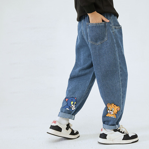 Children's casual cool cartoon denim jeans spring and autumn style factory bulk sales for big kids loose boy jeans