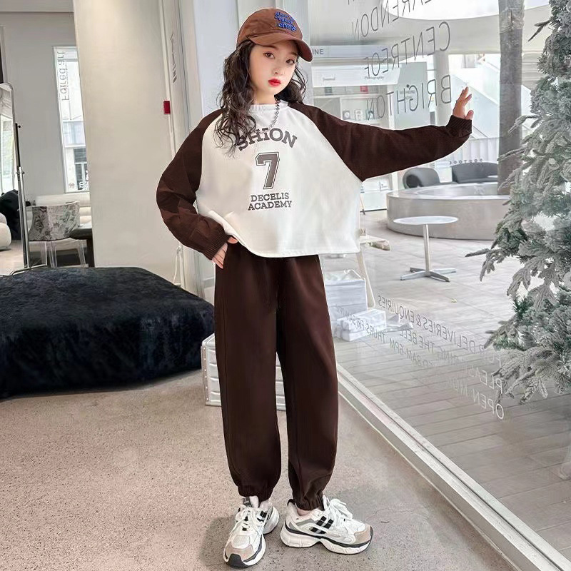 Felpa con cappuccio per ragazze 2024 Autunno Nuovo Medio e Grande Stile Occidentale Tempo Libero Sport Manica Lunga Bambini Due Pezzi Set_voghion.com