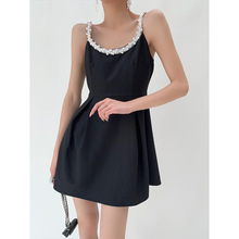 鸿衫 夏季新款黑色短裙子气质名媛风吊带裙珍珠领法式复古连衣裙