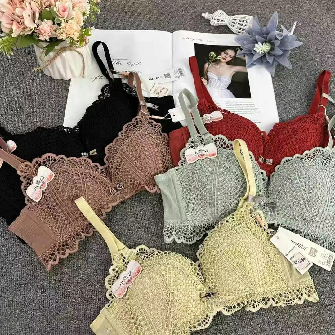 Linnaji 602 nuevo sujetador sin aros de lunares de encaje ligero y translúcido, ropa interior femenina de copa AB fina de moda suave