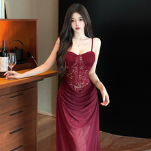 7887欧美东南亚外贸批发2025女装高端轻奢重工鱼骨蕾丝吊带连衣裙