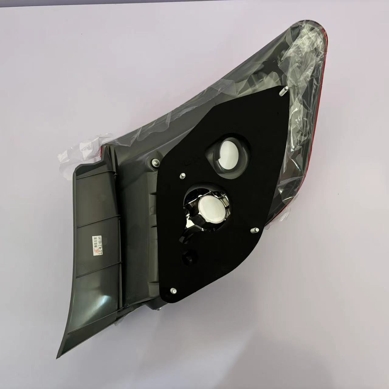 Suitable for 06-20 Toyota Camry rear tail lamp assembly left and right brake reversing lamp cover shell turn signal