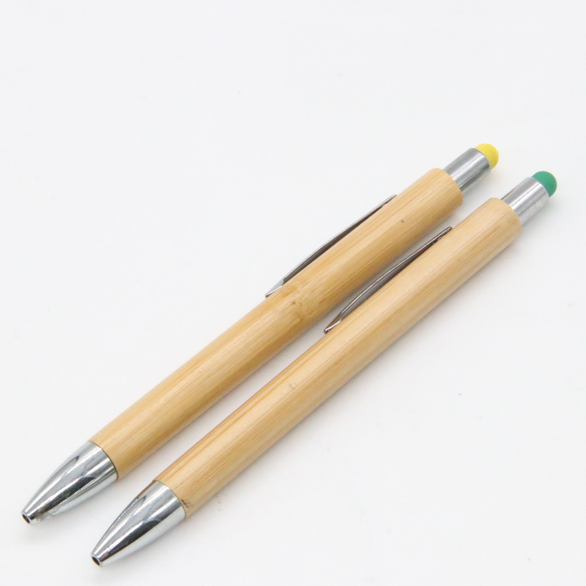 Bambú pluma pantalla táctil de alta color láser logo fábrica al por mayor en stock bolígrafo bambú al por mayor firma pluma