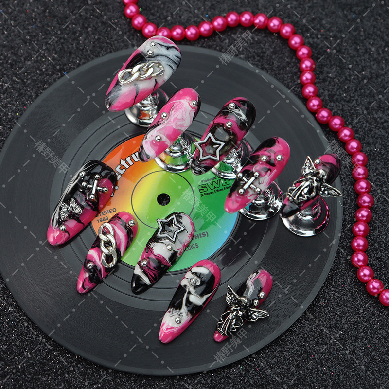 2025 Press-On Nails for Cross-Border European and American Market, Long Almond-Shaped Y2K Spicy Girl Gradient Punk Metallic Style Nails
