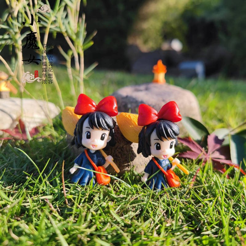 Second generation broom girl ornaments manufacturers supply PVC Keychain cake car ornaments head rope hair accessories