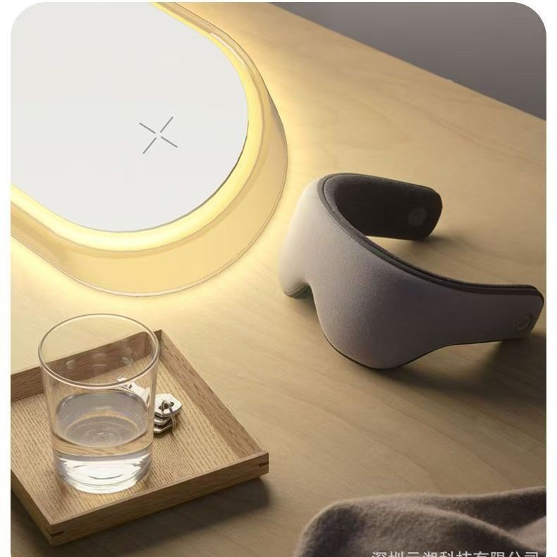 벌거 벗은 눈 3D 홀로그램 광고 기계 프로젝터 LED 램프 비드 회전 데스크탑 디스플레이 휴대 전화 무선 충전