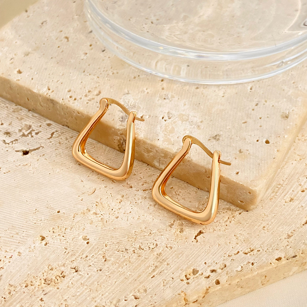 Fashion Geometric Copper Plating Earrings 1 Pair
