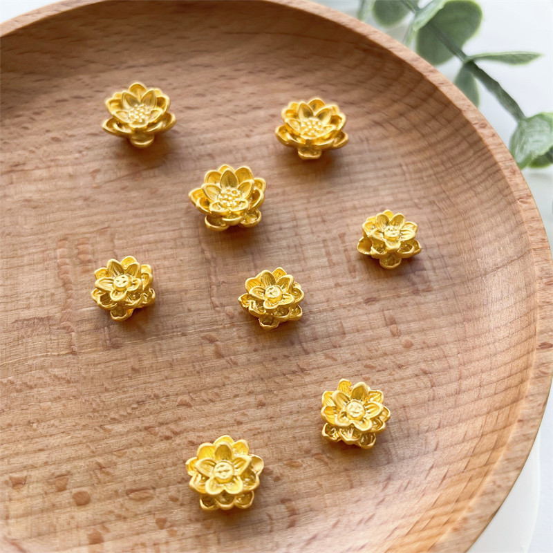 Alloy Matte Gold-Plated DIY Accessories Lotus Three-Way Bead Accessories Lotus Straight Hole Hand-Woven Hand Rope Accessories Alloy Matte Gold-Plated DIY Accessories Lotus Three-Way Bead Accessories Lotus Straight Hole Hand-Woven Hand Rope Accessories