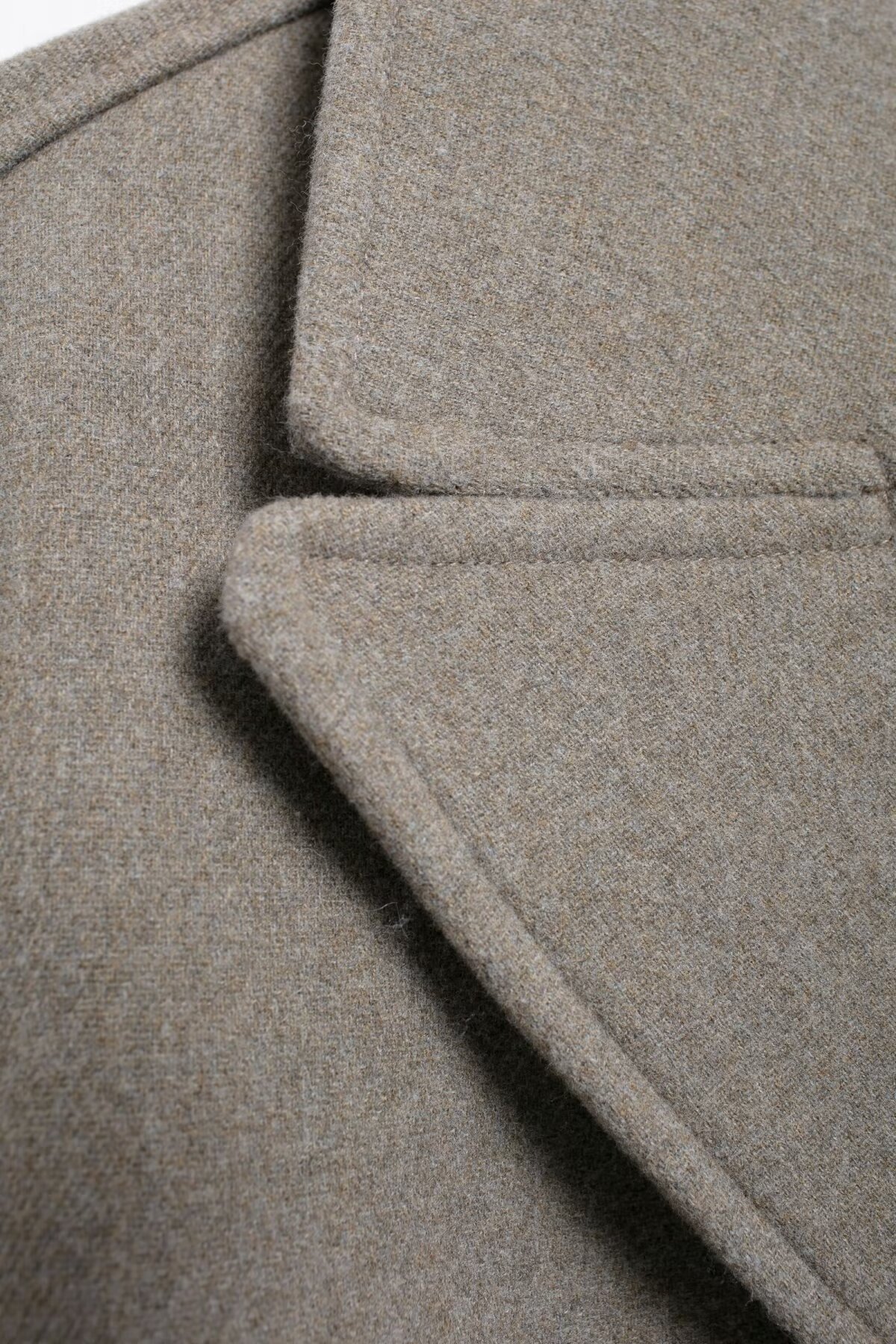 Damen 2024 Herbst/Winter Schurwolle-Mischung Zweireihiger Mantel mit Knopfleiste_voghion.com