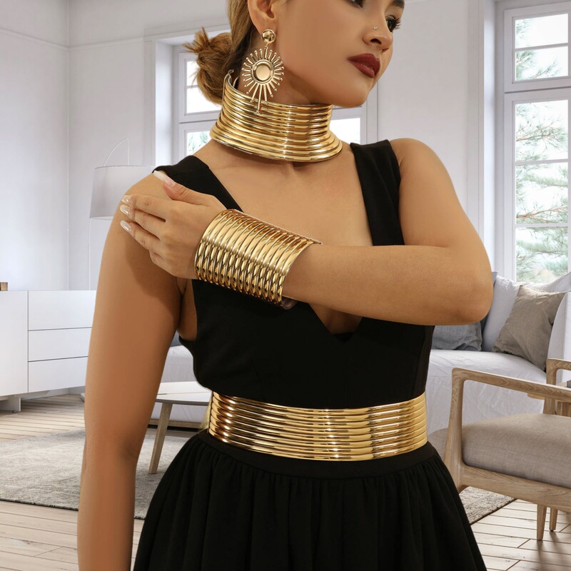 Cross-Border African Tribal Style Exaggerated Leather Choker Bracelet Earrings Set Disco Bar Performance Jewelry Set