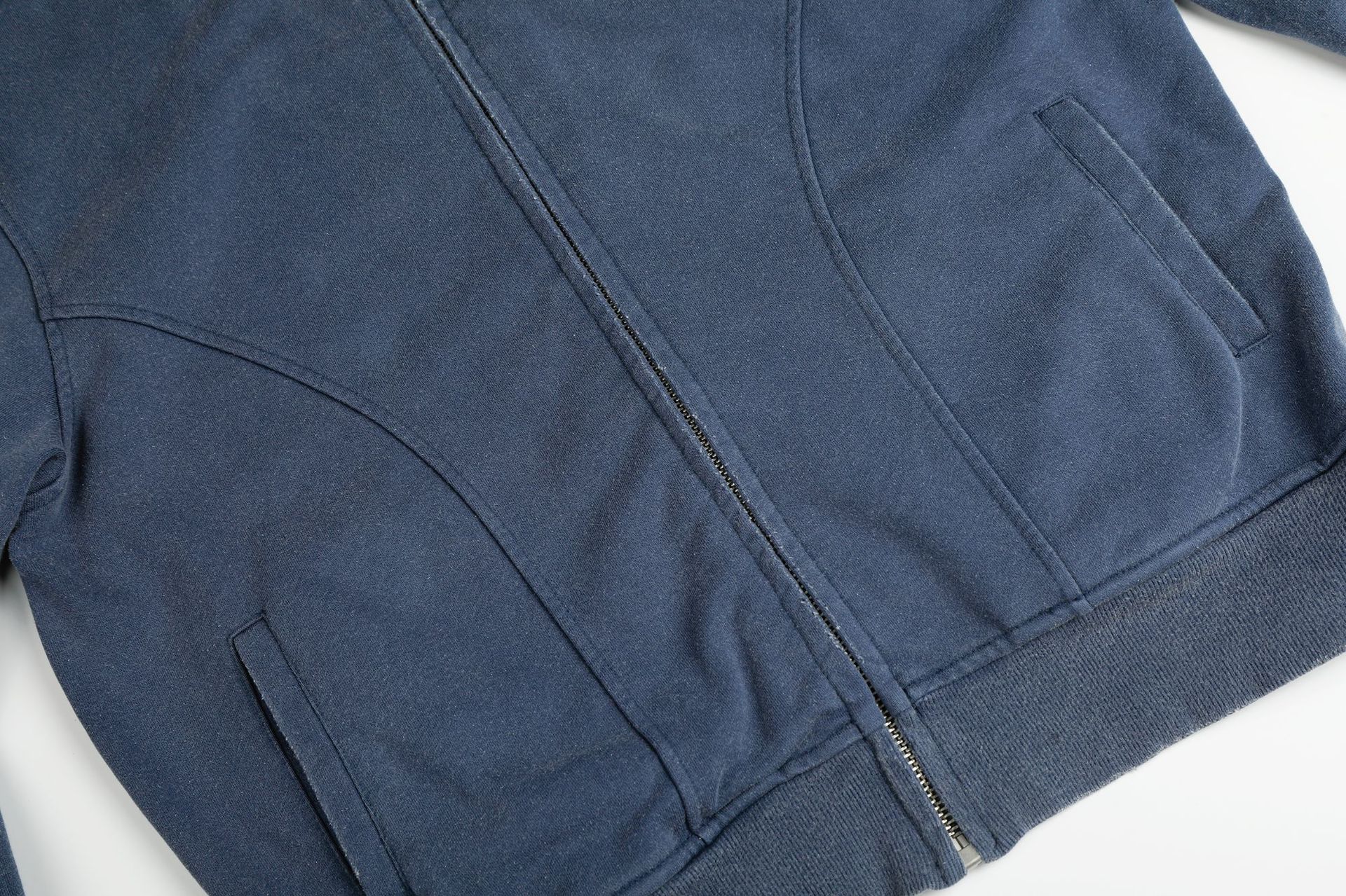 11KN Vintage Embroidered Stand Collar Zip-Up Jacket