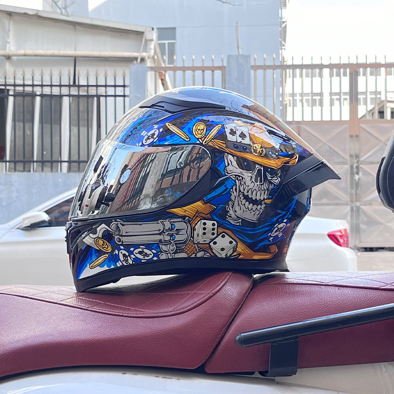 El casco completo del casco de la cola grande de la motocicleta Jiekai se puede instalar con auriculares Bluetooth