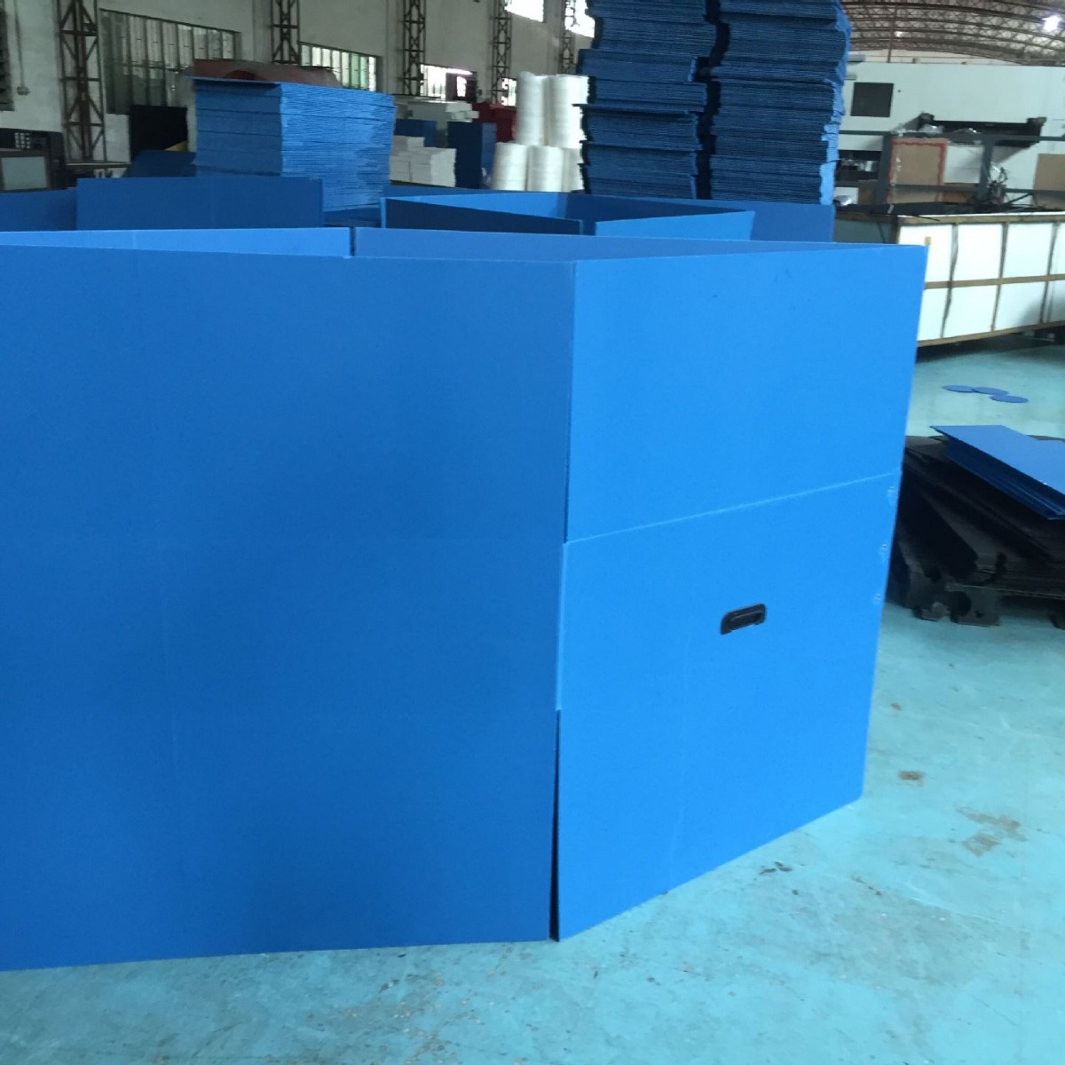 中空板纸箱5MM普通兰色中空板骨架箱 装汽车配件箱子