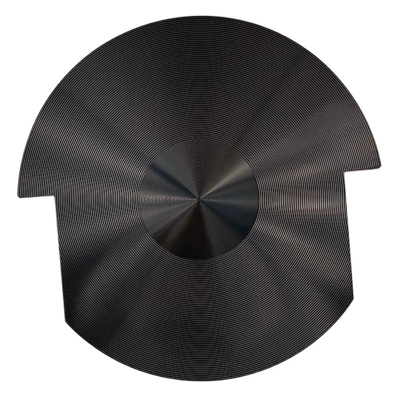 Производители оптом поставляют декоративные элементы для CD-дисков нестандартной формы: круглые, квадратные, а также фигурные, с оксидированным покрытием, штампованные, с фаской и скошенными краями.