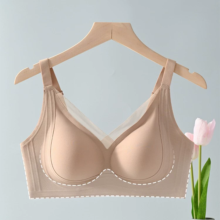Underwear, small supporting comfortable push up bra, cream wireless bra, bra top