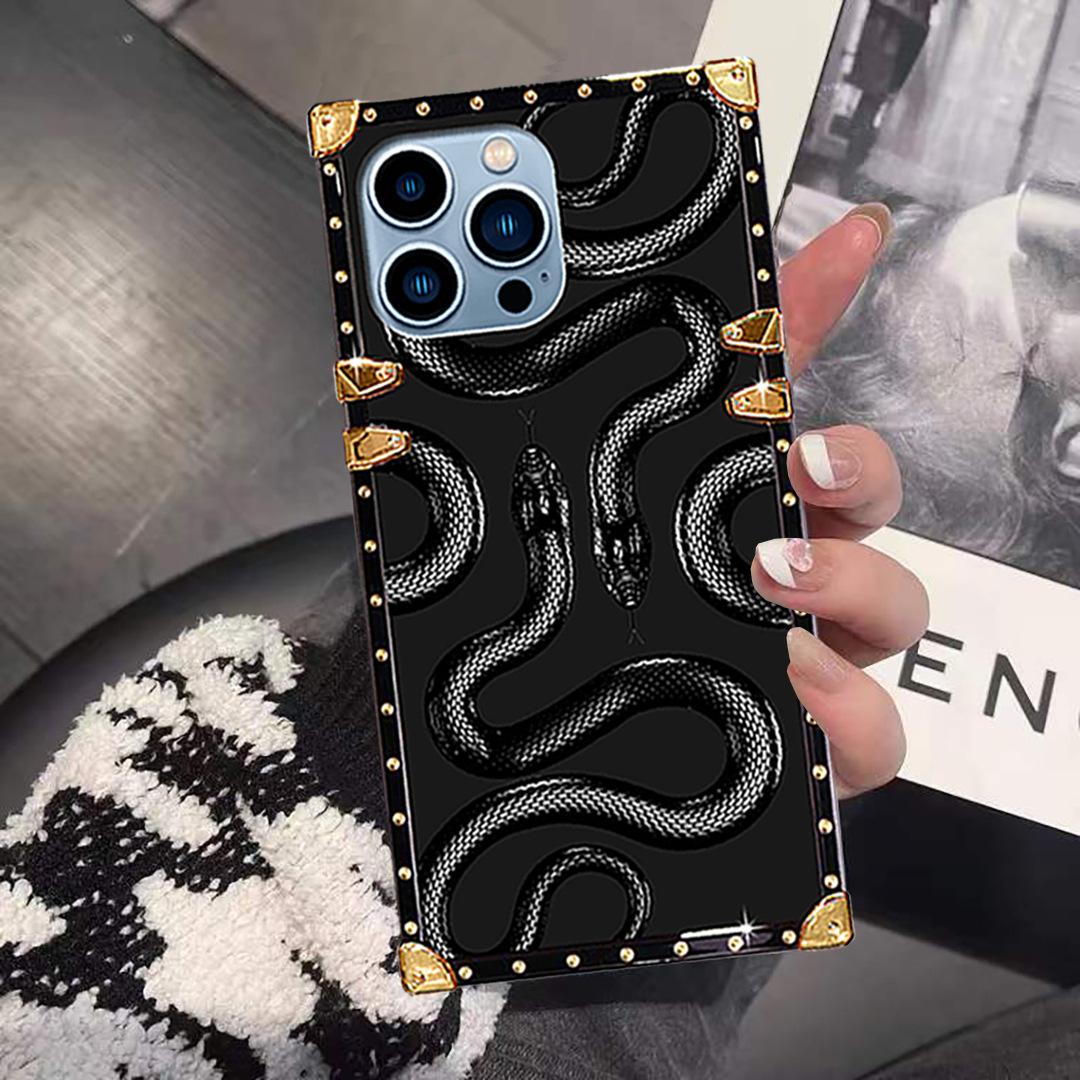 Classic Black Mamba Snake Pattern Anti Drop Phone Case For Apple_voghion.com