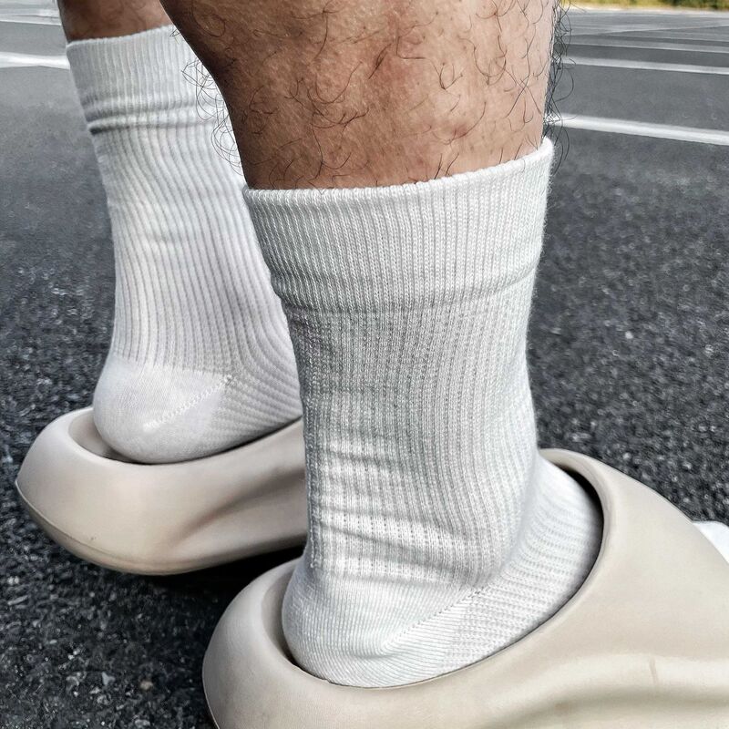 Waffle-Pattern Men's Stylish Mid-Calf Socks, Solid Color, Japanese Style, Thick Knit, Double-Needle Workwear Style, White Socks, Slouchy Long Socks for Men Waffle-Pattern Men's Stylish Mid-Calf Socks, Solid Color, Japanese Style, Thick Knit, Double-Needle Workwear Style, White Socks, Slouchy Long Socks for Men