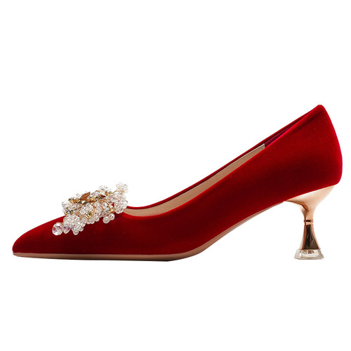 X588-12 pointed-toe red wedding shoes for brides,  new style high heels, show headdress, plus size 40-43