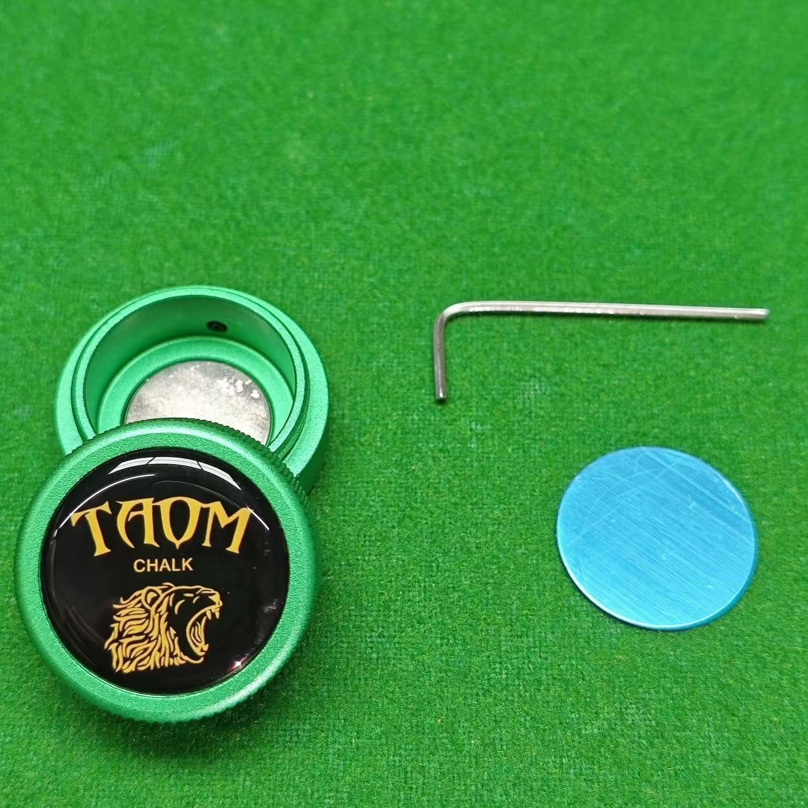 Metal TAOM green chocolate box + magnetic piece + wrench