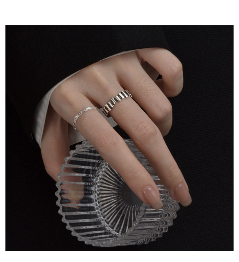 Antique Style Thai Silver Vertical Stripe Adjustable Bracelet_voghion.com