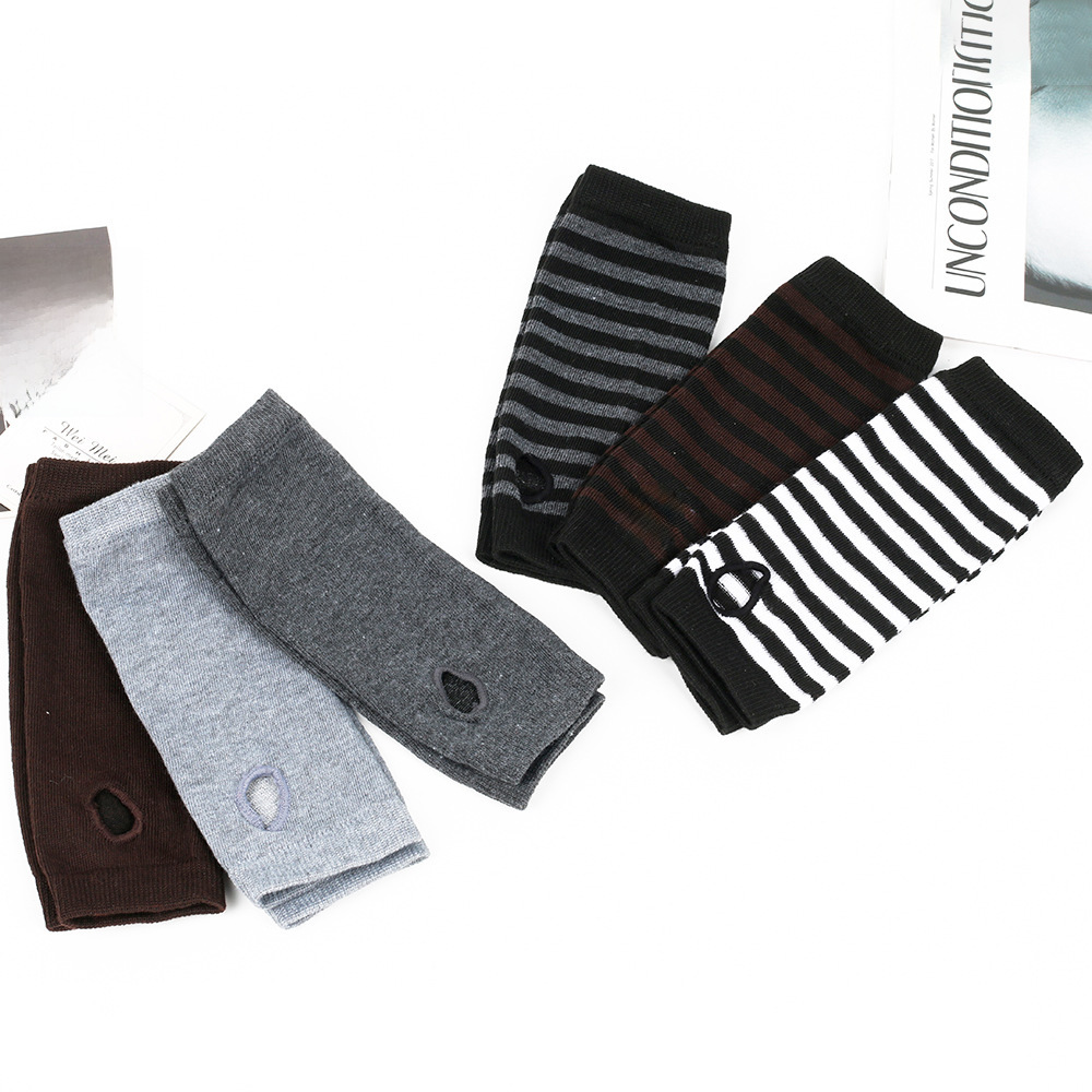 Cross-border Knitted Finger-leaking Gloves cospla Anime Striped Finger-wearing Wrist Sleeve Children's Finger-exposed Arm Sleeve Thin_voghion.com