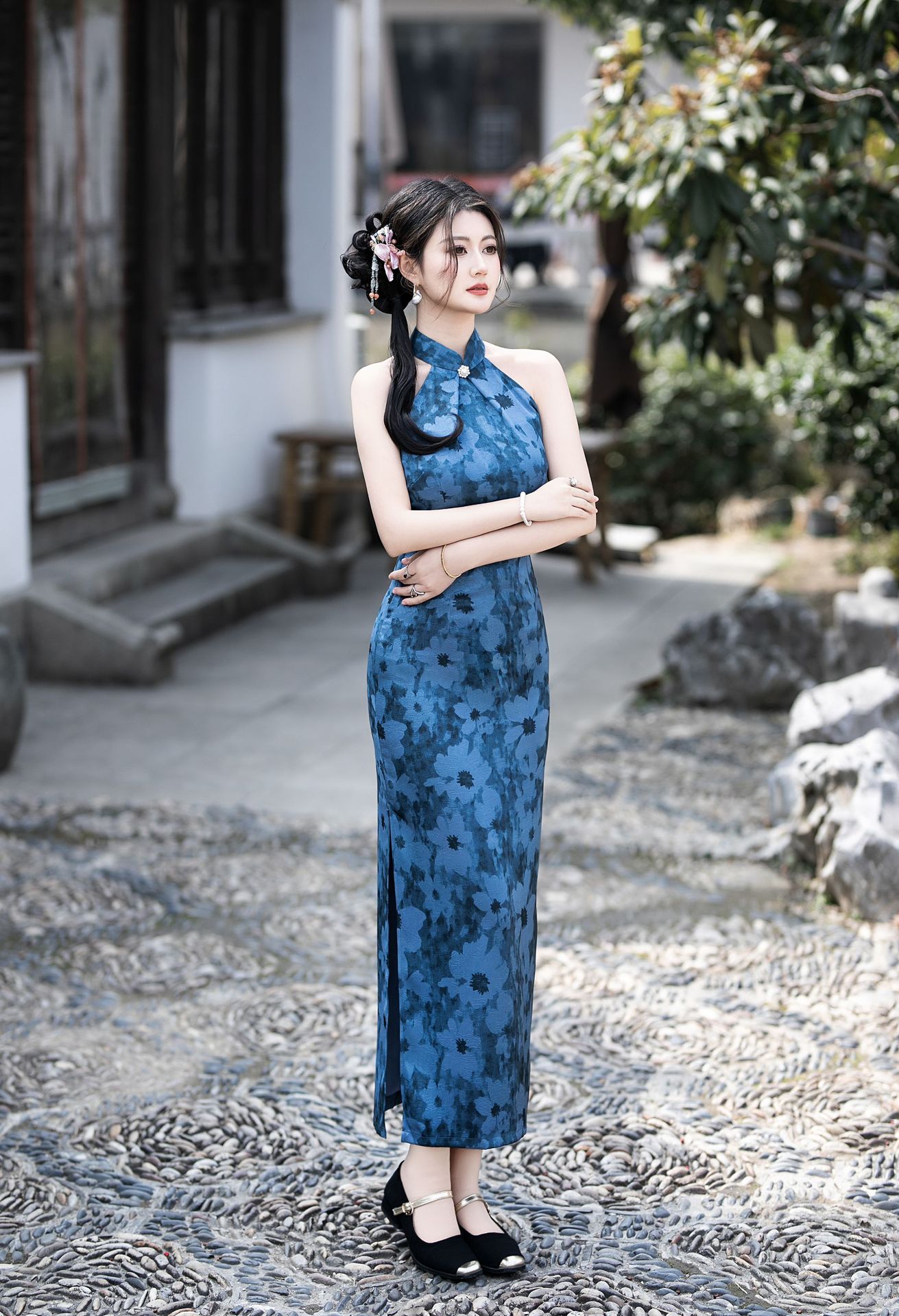 3223 sleeveless