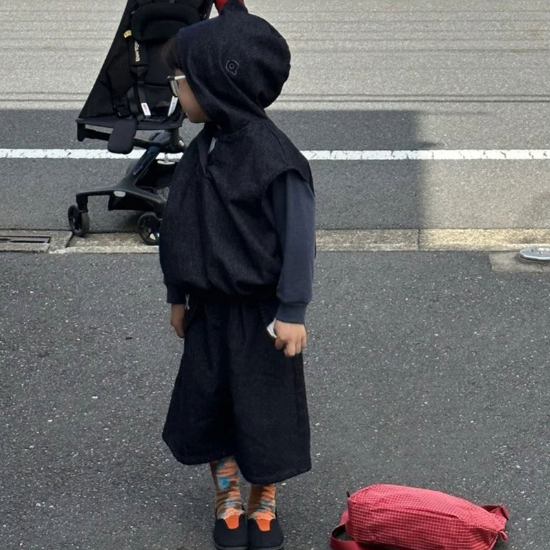 男童春秋套装儿童2025新款潮流圆领卫衣女宝宝黑色连帽马甲裤子薄|undefined