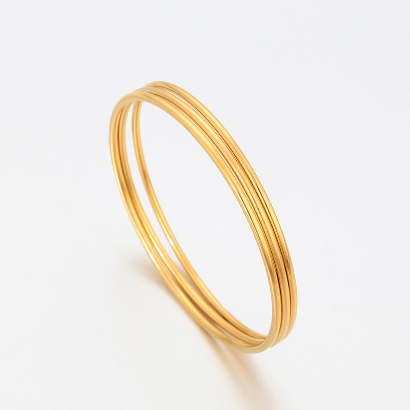Xuping joyería simple tres capas cruzada de Europa y Estados Unidos pulsera de anillo simple de acero inoxidable 24k color brillante joyería esmerizada al por mayor