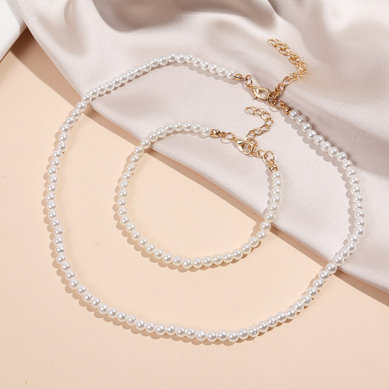Hand-woven Pearl Bracelet Necklace Set Creative Personality Simple Pendant Jewelry display picture 3