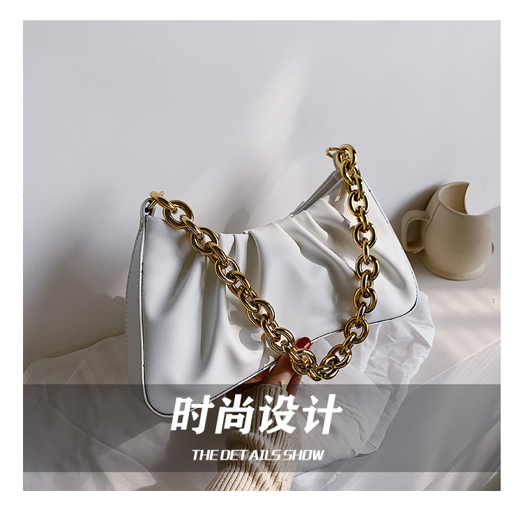 Casual Crescent Chain Shoulder Messenger Bag display picture 11