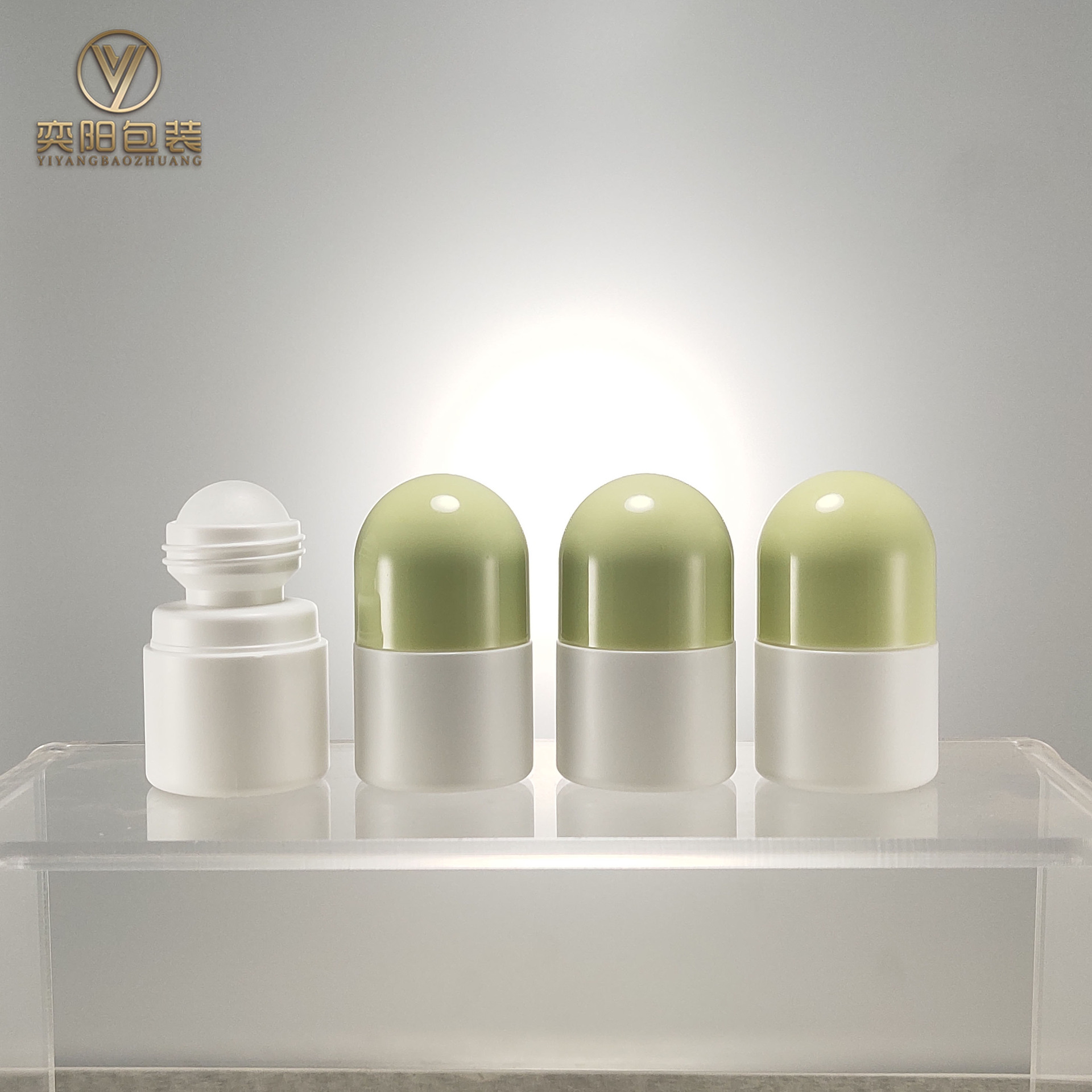 现货批发30ml滚珠瓶塑料走珠瓶止汗露瓶pe按摩精油瓶分装瓶包材