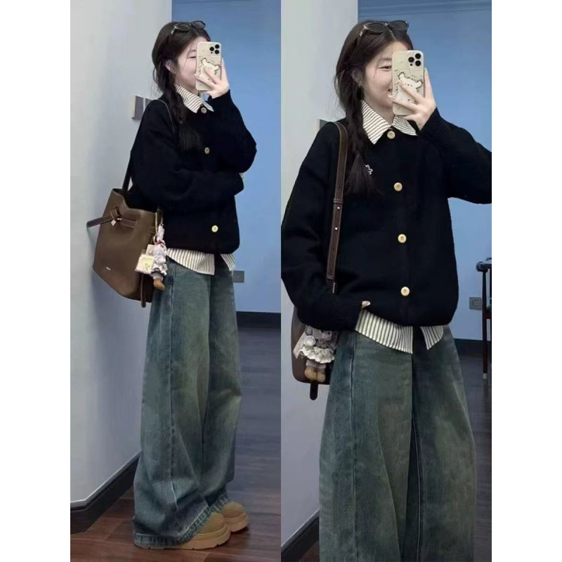 In Winter, a Complete Set of Fake Two-Piece Knitted Cardigans and Jeans Korean High-End Fashion Suits for Women