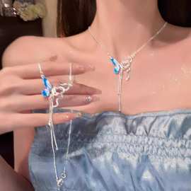 ins风甜酷辣妹蝴蝶项链小众高级感蛇形蝴蝶锁骨链个性设计感颈链