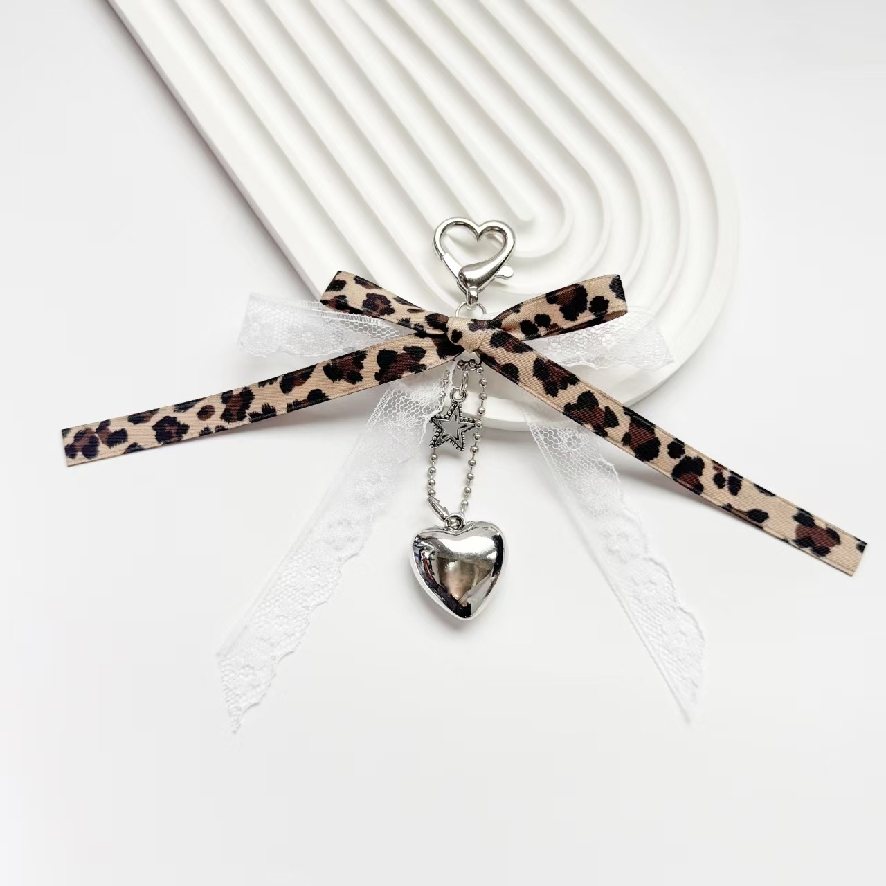 Keychain Classification Cute Korean Style Heart Shape Bow Knot Leopard Cloth Metal Women's Keychain