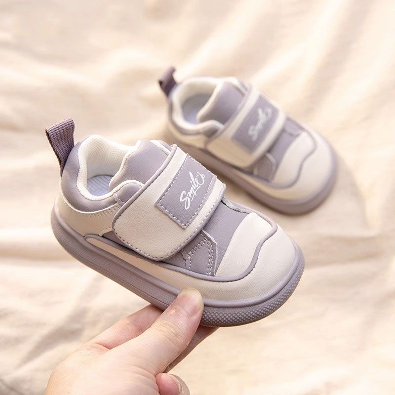 女宝宝鞋子小童运动鞋韩版板鞋面包鞋婴幼儿春秋季软底学步鞋单鞋