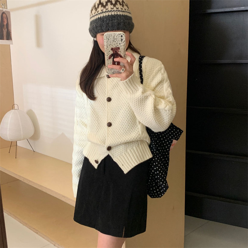 学院风翻领软糯麻花毛衣女外套春季新款宽松小个子短款针织开衫女|undefined