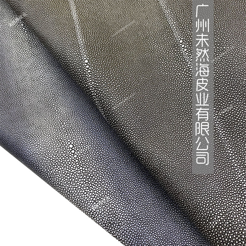 纯手工黑灰擦色珍珠鱼牛皮手机壳用头层真皮