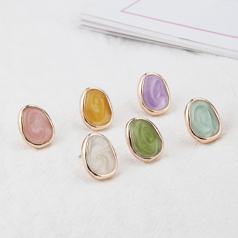 Retro Simple Oil Drip Oval Smooth Multicolor Geometric Earrings Wholesale Nihaojewelry display picture 4